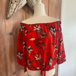 Veronica M Off The Shoulder Top. NWOT. Size Small
